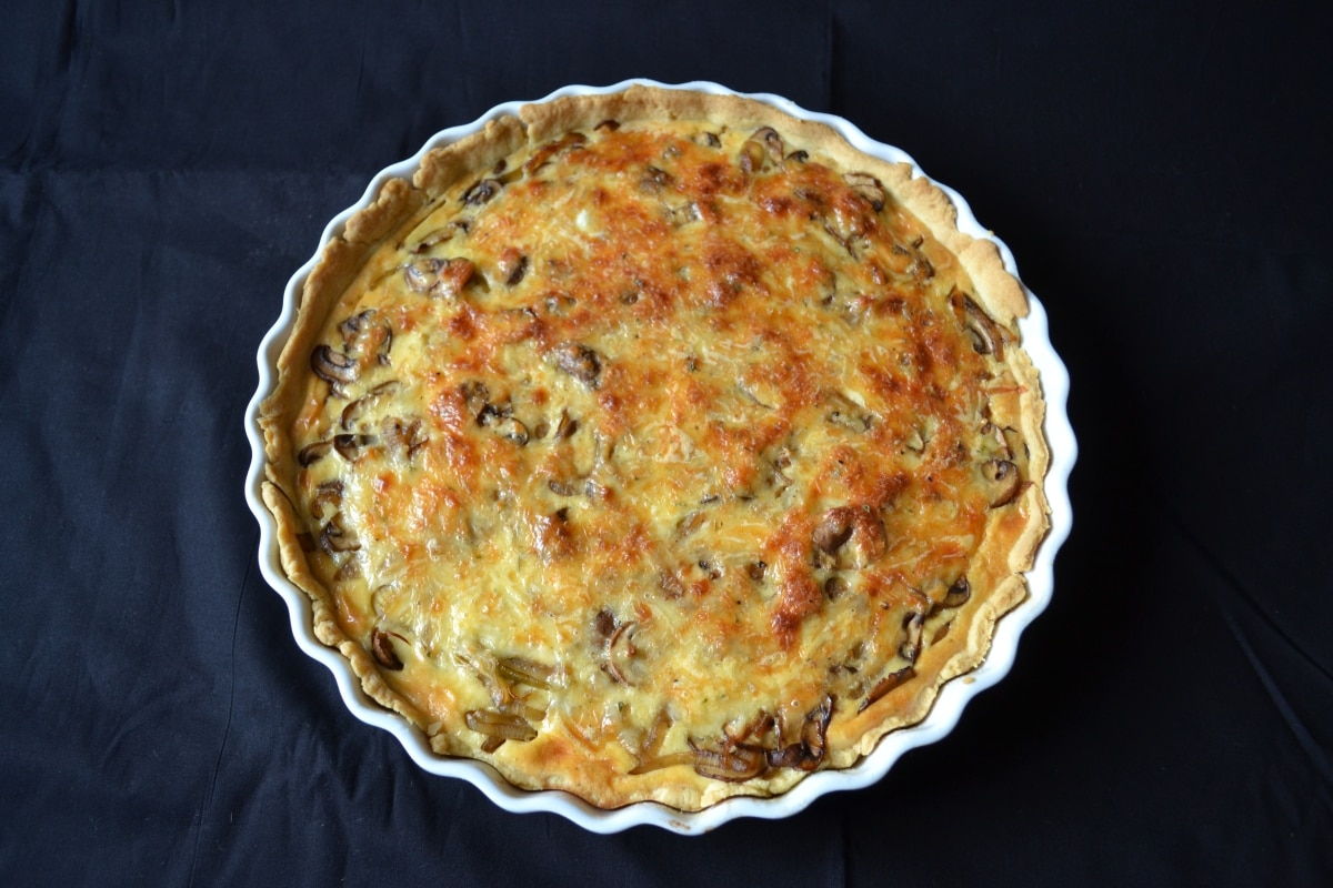 Champignon Tarte Carl Tode Champignon Tarte aus Mürbeteig von oben Carl Tode