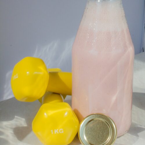 Sportlicher Eiweißschake Frühstücksdrink