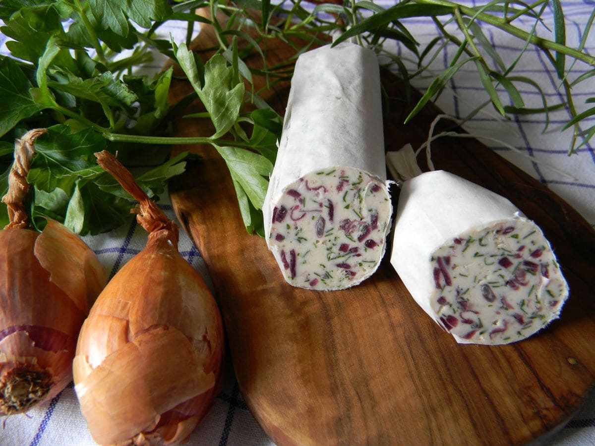 Grillrezept, Schalotten-Butter, mit Petersilie und Rotwein, Estragon-Note, selbstgemacht, Carl Tode Göttingen