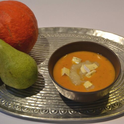 Kürbissuppe mit Birne und Gorgonzola, lecker und einfach, perfekt für den Herbst, Carl Tode Göttingen