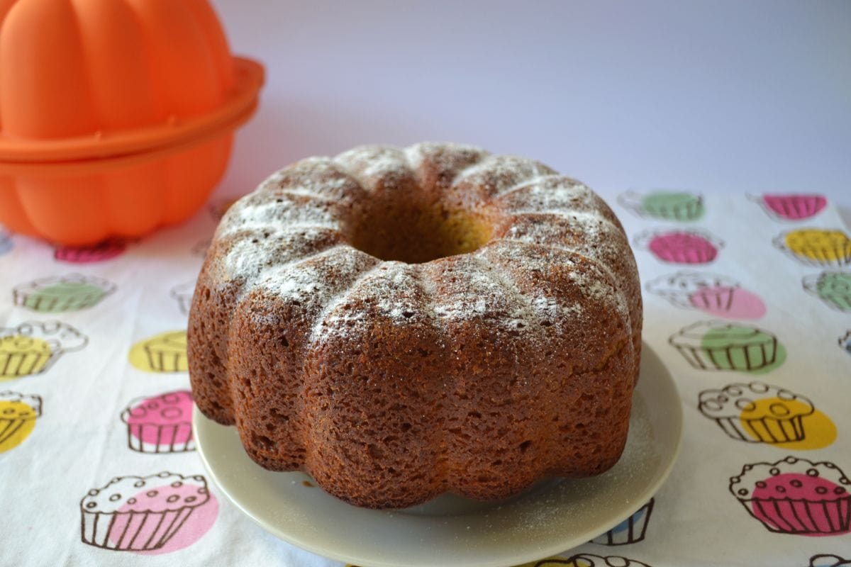 Kuchen mit Kürbispüree und Pumpkinspice, herbstlich und lecker, Lurch Backform, Carl Tode Göttingen