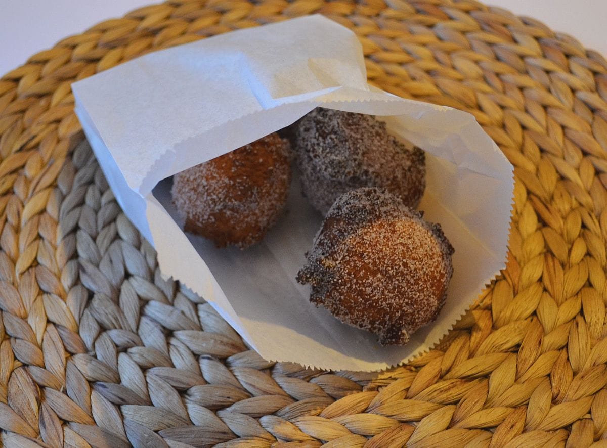 Selbstgemachte Quarkbällchen, einfaches Rezept, auch für Anfänger geeignet, Carl Tode Göttingen