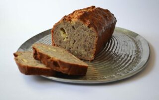 Leckeres Rezept für Bananenbrot von Carl Tode aus Göttingen, mit Macadamias und weißer Schokolade