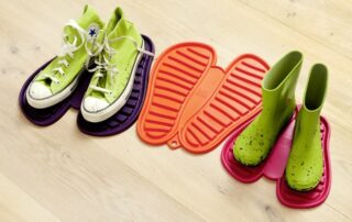 Entdecken Sie Sannishoo Fußmatten bei Carl Tode in Göttingen, aus flexiblem Kunststoff in bunten Farben