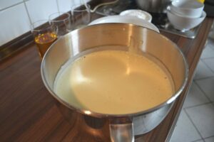 Regenbogentorte, Rezept, Konfirmation, Fondant, Deko, Carl Tode Göttingen