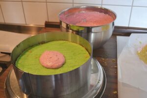 Regenbogentorte, Rezept, Konfirmation, Fondant, Deko, Carl Tode Göttingen