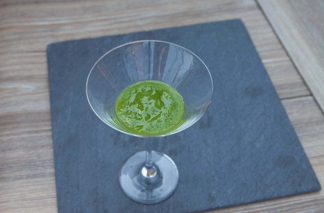 Rezept-Smoothie-Birne-Apfel-Spinat-01 Grüner Smoothie mit Ananas, Birne und Apfel, gesund durch Petersilie, für Einsteiger, Carl Tode Göttingen