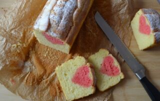 Kuchen mit eingebackenem Herz, Zitronenkuchen, Speisefarbe, Muttertag, Carl Tode Göttingen
