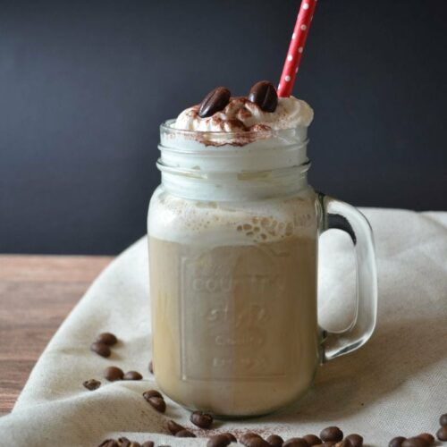 Leckerer Eiskaffee aus Cold Brew, Carl Tode Göttingen, Vanilleeis, Milch, Sahne
