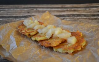 Rezept für Kartoffelpuffer, Rösti, mit Birnenkompott, Carl Tode Göttingen