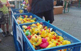 Entenrennen, Quietschente, Freizeitprogramm für Groß und Klein