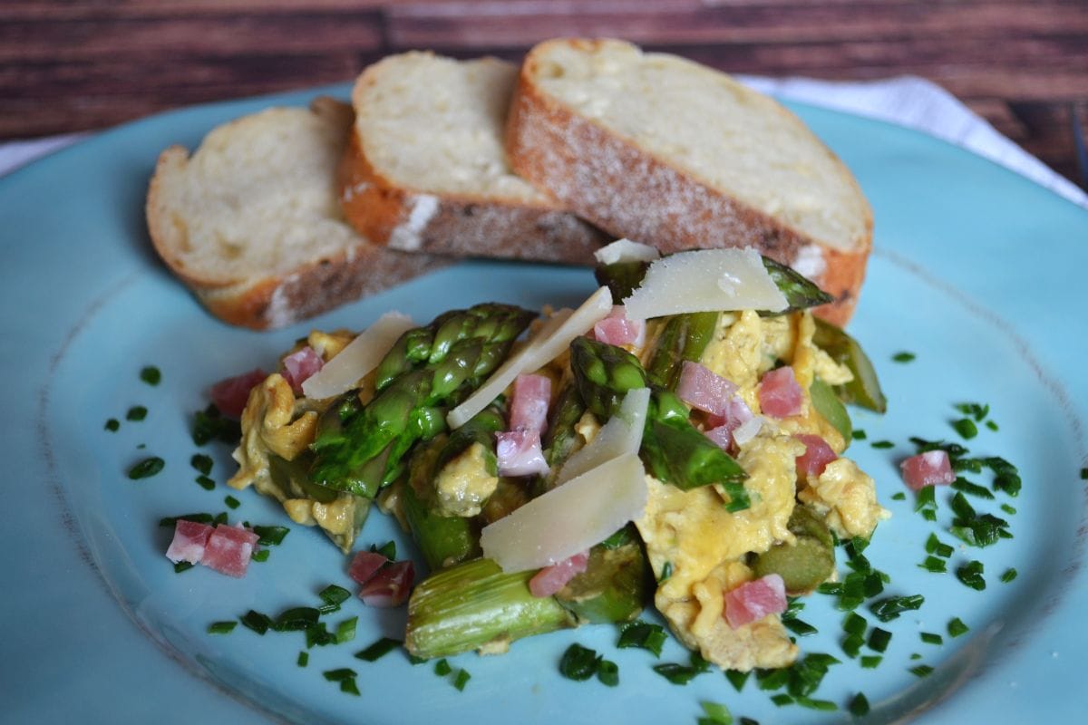 Rezept-Rüherei-Spargel-Carl-Tode-Göttingen-01 Schnelles einfaches Rezept für grünen Spargel, mit Rüherei, Schinken, low carb, gesund, lecker, Carl Tode Göttingen