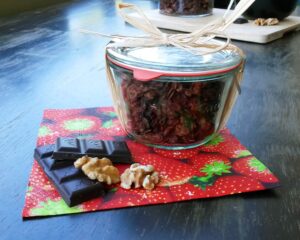 2017-05-23-Rezept-Schoko-Nuss-Müsli-Carl-Tode-Göttingen-01 Müsli, Schokolade, Nuss, selbstgemacht, Geschenkidee, Carl Tode, Göttingen