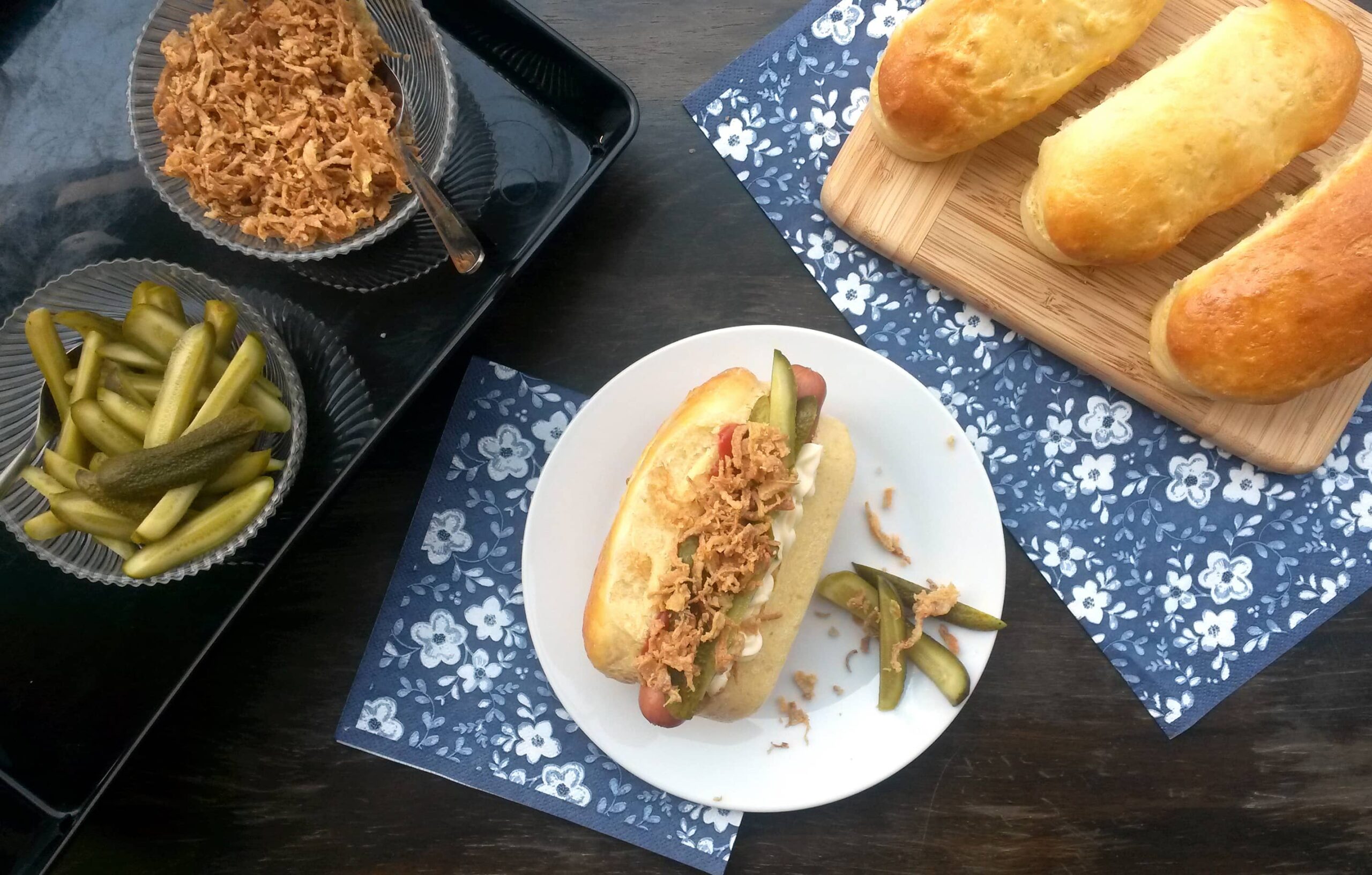 2017-05-30-Rezept-Hotdog-Bun-Carl-Tode-Göttingen-01 Hotdog, Hotdog Bun, Brötchen, Silikon, Lurch, Flexiform, Carl Tode, Göttingen