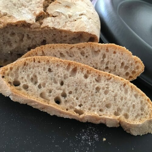 Brot, Hefe, backen, Gusseisen, Backen im Topf, Küchenprofi, Staub, Carl Tode, Göttingen