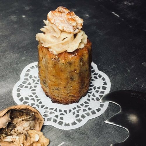 Cannelés, Walnuss, Pistazie, Frosting, Nuss, Rezept, Mono, Pico, Carl Tode, Göttingen