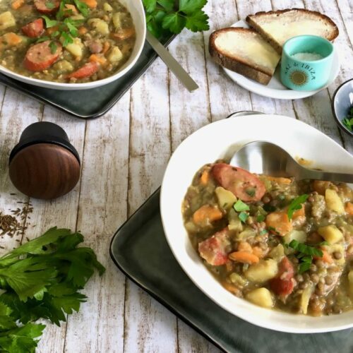 Linsensuppe, Suppe, Linsen, Eintopf, Linseneintopf, deftig, Mettenden, Kümmel, Hausmannskost, Rezept, Carl Tode, Göttingen