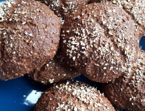 Low Carb Dinkelbrötchen mit Quark