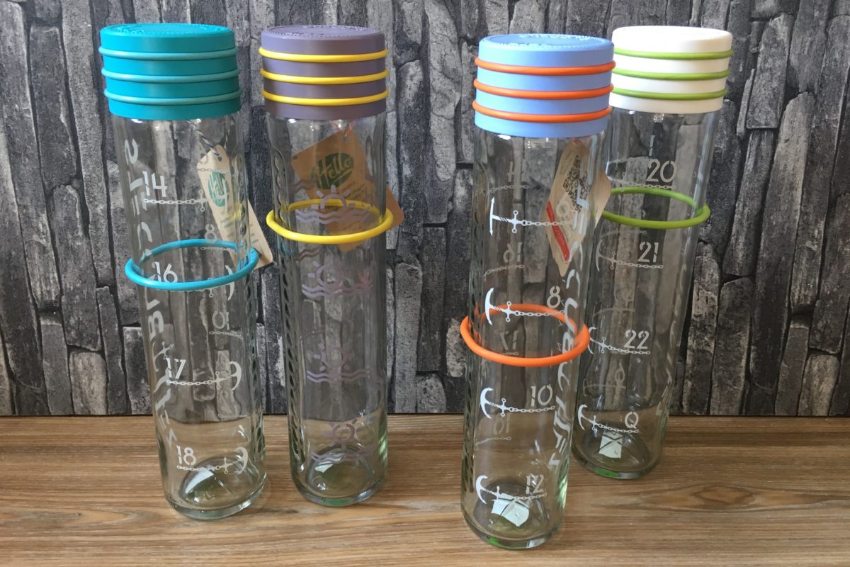 Zeit Buddels, 1 Liter, Glasflasche, Flasche, Trinkflasche, große Trinköffnung, Wassertracking, Trink mehr Wasser, Sommer, Hitze, Wasserhaushalt, Erfrischung, hygienisch, nachhaltig, Carl Tode, Göttingen