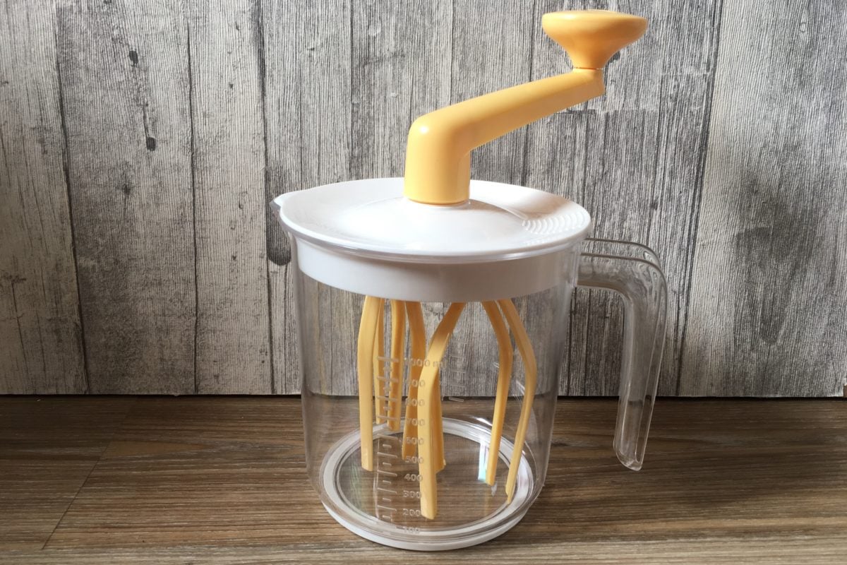 2019_08_Rührfix_Mechanischer_Handrührer_Carl-Tode_Göttingen Rührfix, mechanischer Handrührer, manuell, Kurbel, Kunststoff, Planetenrührwerk, Carl Tode, Göttingen