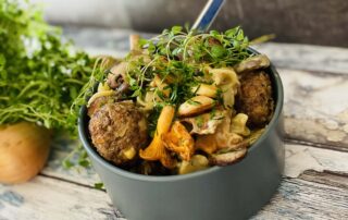 Pilz-Eintopf mit Hackbällchen