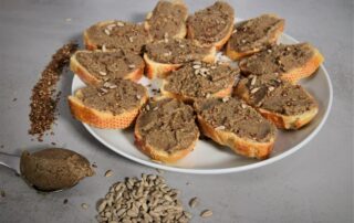 Sonnenblumenkernbutter - selbstgemachter Brotaufstrich